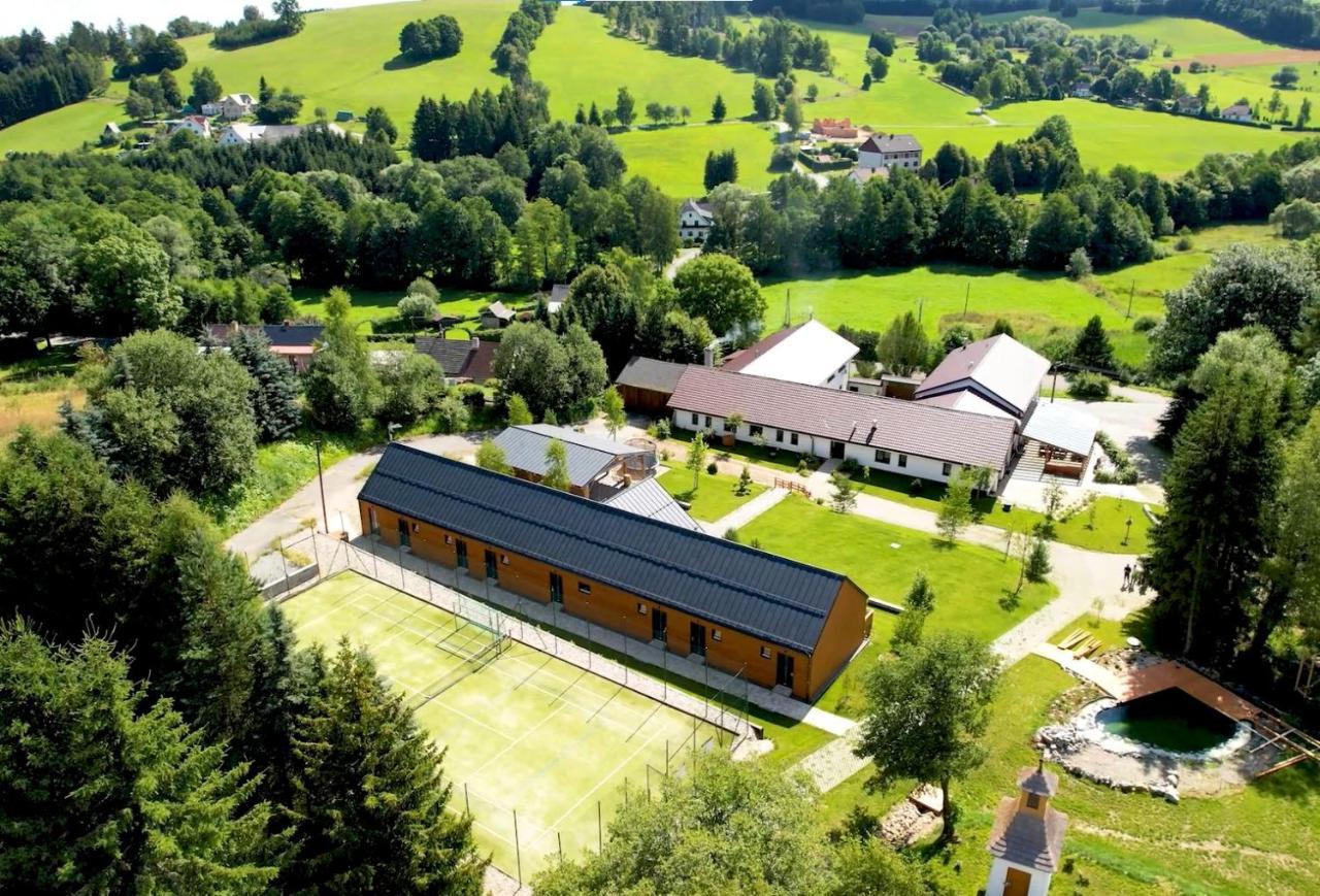 Kuklík Wellness Penzion Marta מראה חיצוני תמונה