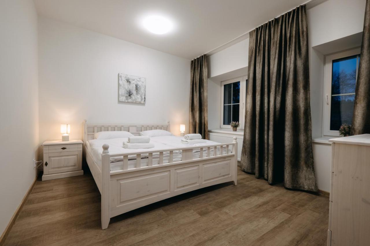 Kuklík Wellness Penzion Marta מראה חיצוני תמונה