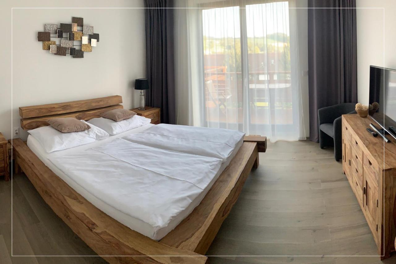 Kuklík Wellness Penzion Marta מראה חיצוני תמונה