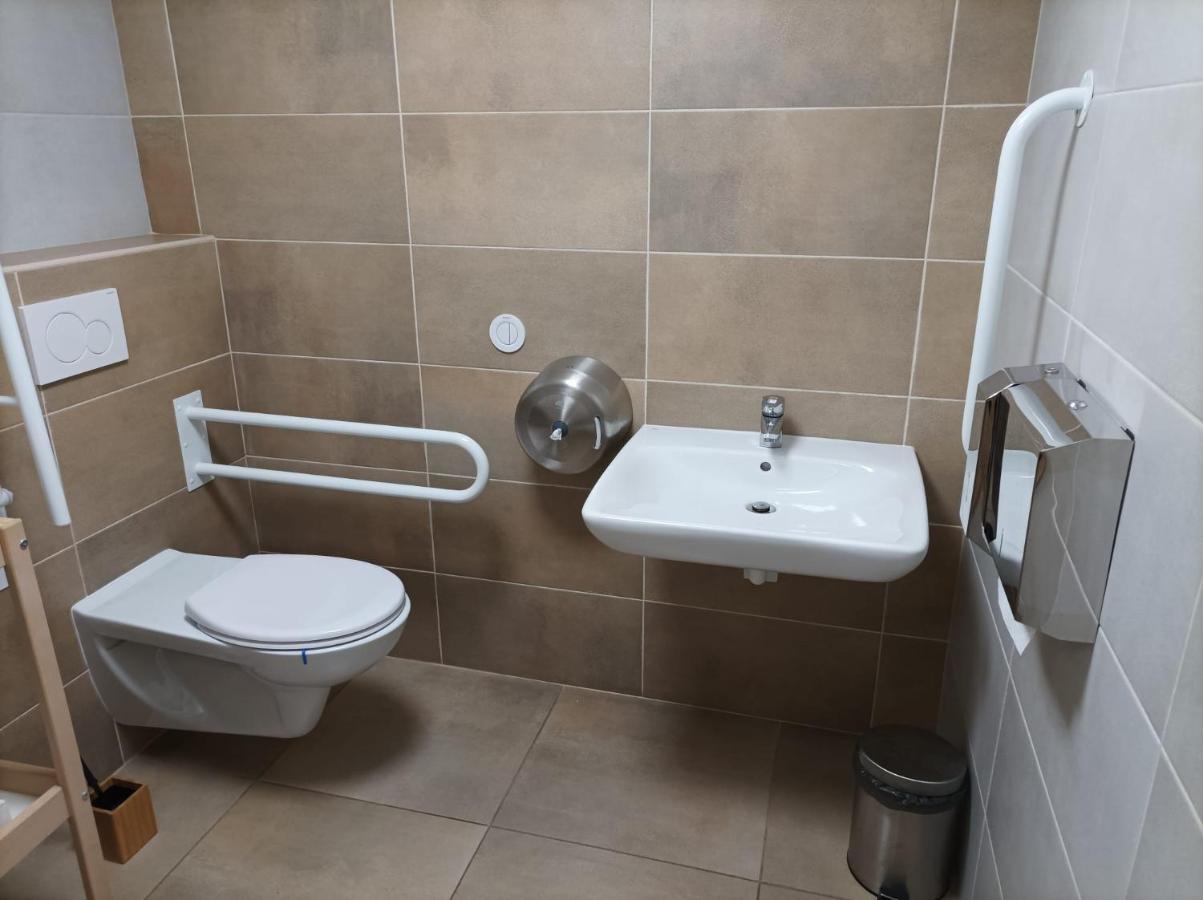 Kuklík Wellness Penzion Marta מראה חיצוני תמונה